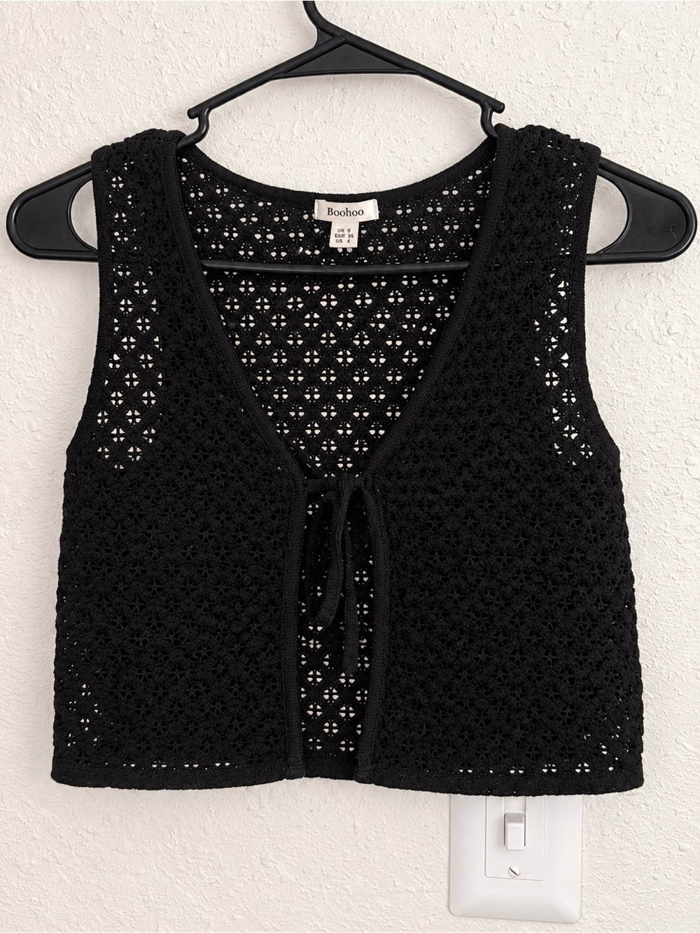Boohoo Black Crochet Tie-Front Crop Vest